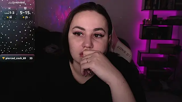 Snapshot of SexyWitch_666 chatting on 01-21-25, 03:43 SexyWitch 666 online show from 01-21-25, 03:43