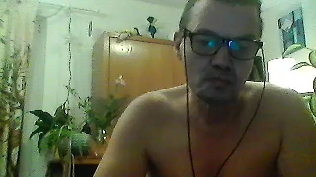 Snapshot of Bigpenis6y chatting on 02-10-26, 05:06 Bigpenis6y online show from 02-10-26, 05:06