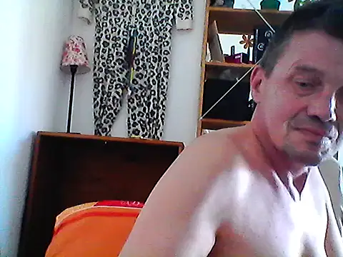 Snapshot of Bigpenis6y chatting on 05-26-26, 12:12 Bigpenis6y online show from 05-26-26, 12:12