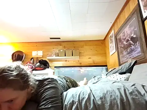 Snapshot of Ryan_and_Aurora chatting on 02-27-26, 02:55 Ryan and Aurora online show from 02-27-26, 02:55