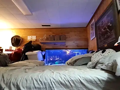 Snapshot of Ryan_and_Aurora chatting on 03-10-26, 09:31 Ryan and Aurora online show from 03-10-26, 09:31