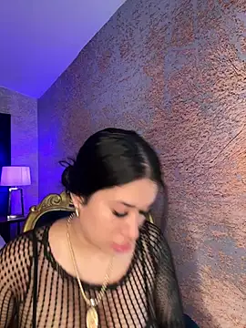 kiim taaylor online show from 02-10-25, 11:36