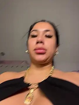 kiim taaylor online show from 12-15-25, 11:58