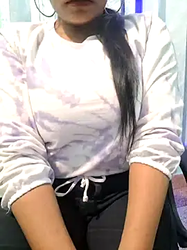 N-Natasha online show from 01-04-25, 04:00