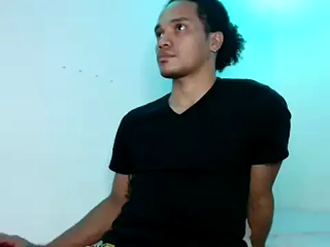 Snapshot of Brett_Black_ chatting on 12-03-24, 09:01 Brett Black online show from 12-03-24, 09:01