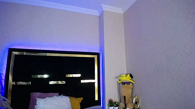 Bunny O online show from 10-04-25, 08:40