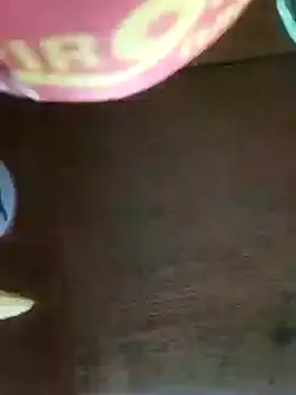 Snapshot of SweetLeila40 chatting on 12-26-24, 08:50 SweetLeila40 online show from 12-26-24, 08:50