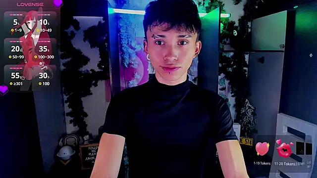 Snapshot of juniior_2311_ chatting on 02-20-25, 09:09 juniior 2311 online show from 02-20-25, 09:09