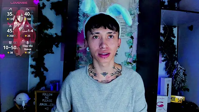 Snapshot of juniior_2311_ chatting on 02-27-25, 10:20 juniior 2311 online show from 02-27-25, 10:20