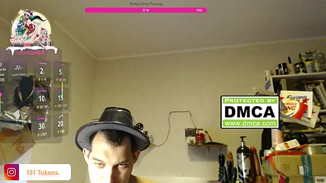 Snapshot of BISEXGOOD777 chatting on 01-19-25, 10:06 BISEXGOOD777 online show from 01-19-25, 10:06