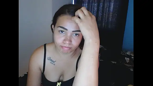 Snapshot of sexymoreniita chatting on 12-08-24, 07:11 sexymoreniita online show from 12-08-24, 07:11