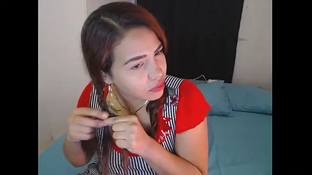 Snapshot of sexymoreniita chatting on 01-29-25, 10:32 sexymoreniita online show from 01-29-25, 10:32