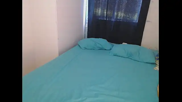 Snapshot of sexymoreniita chatting on 02-02-25, 04:00 sexymoreniita online show from 02-02-25, 04:00