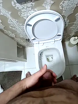 Snapshot of 31cektirenbatuu chatting on 10-17-25, 01:25 31cektirenbatuu online show from 10-17-25, 01:25