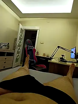 Snapshot of 31cektirenbatuu chatting on 10-27-25, 08:57 31cektirenbatuu online show from 10-27-25, 08:57