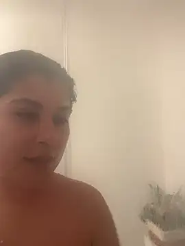 bellababbiii online show from 12-22-24, 12:39