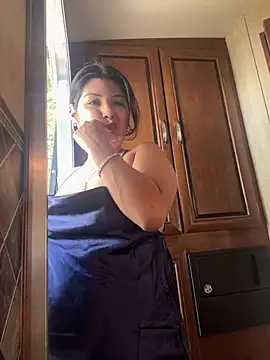 bellababbiii online show from 02-28-25, 07:14