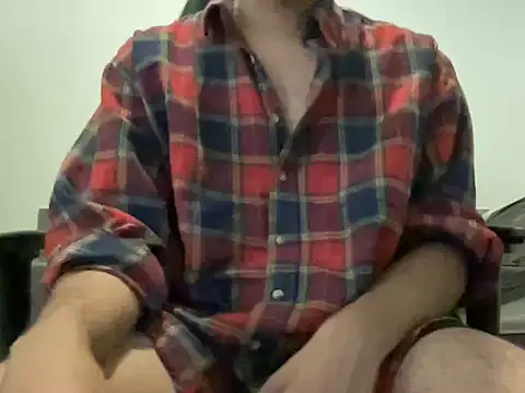 Snapshot of Har3199 chatting on 10-19-25, 12:00 Har3199 online show from 10-19-25, 12:00