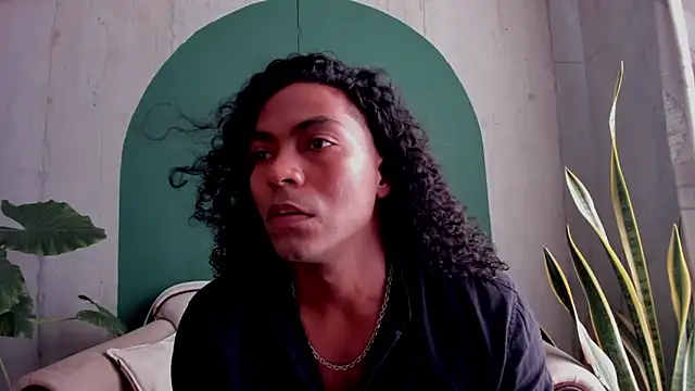 noah jones   online show from 11-20-25, 06:29