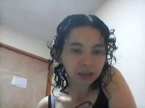 Snapshot of CELEna098rs707 chatting on 12-21-24, 03:36 CELEna098rs707 online show from 12-21-24, 03:36