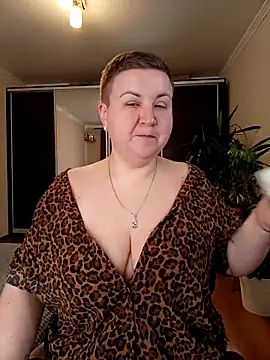 Snapshot of Annet1912 chatting on 04-21-26, 08:42 Annet1912 online show from 04-21-26, 08:42