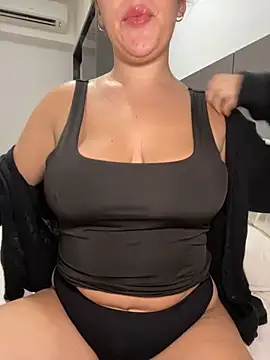 lilylush24 online show from 03-17-25, 07:46