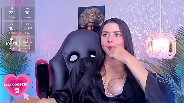 lilicooper  online show from 12-10-24, 07:32