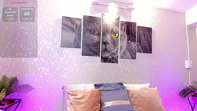 lilicooper  online show from 11-05-25, 07:47