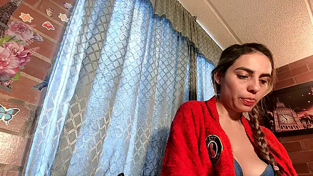 ValeriaLacrozee online show from 10-05-25, 04:16