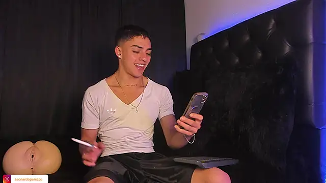 James1lee  online show from 02-15-25, 03:31