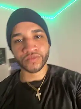 Hyuujhy online show from 11-09-25, 02:04