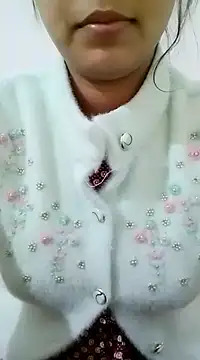 Snapshot of Arohi_is_Live chatting on 01-22-25, 05:48 Arohi is Live online show from 01-22-25, 05:48