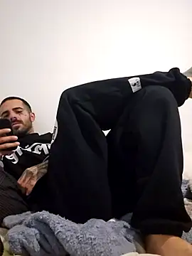 Snapshot of charlye_inkkkk chatting on 03-11-26, 11:22 charlye inkkkk online show from 03-11-26, 11:22