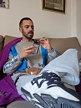 Snapshot of charlye_inkkkk chatting on 03-12-26, 01:06 charlye inkkkk online show from 03-12-26, 01:06