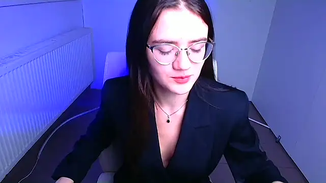 Josephine jo online show from 12-04-24, 06:33