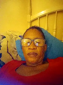 Snapshot of bustybillies chatting on 04-08-26, 02:22 bustybillies online show from 04-08-26, 02:22
