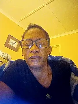 Snapshot of bustybillies chatting on 04-13-26, 03:23 bustybillies online show from 04-13-26, 03:23