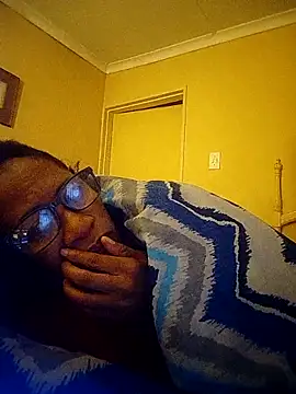Snapshot of bustybillies chatting on 04-18-26, 04:27 bustybillies online show from 04-18-26, 04:27
