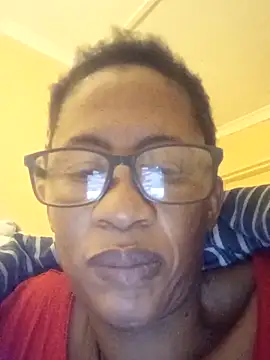 Snapshot of bustybillies chatting on 04-22-26, 03:31 bustybillies online show from 04-22-26, 03:31