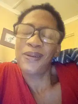 Snapshot of bustybillies chatting on 04-23-26, 03:52 bustybillies online show from 04-23-26, 03:52