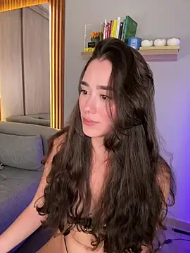 FridaKlein online show from 01-17-25, 01:04