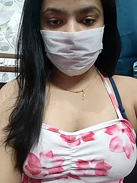 Myloveurvi online show from 10-24-25, 02:24