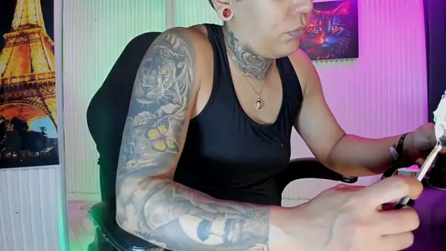 ZhoeStrong online show from 05-17-26, 10:17