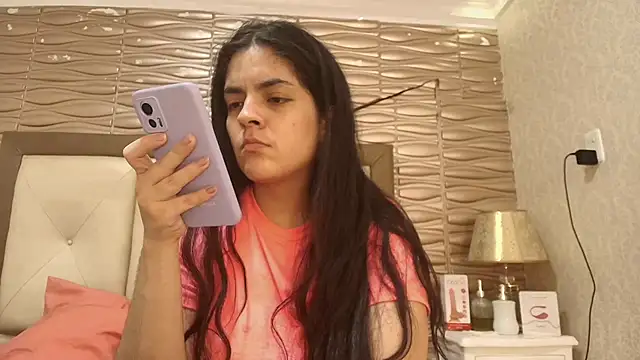 sofiaclauss online show from 10-27-25, 07:51