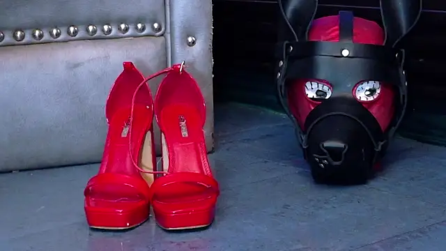 Snapshot of LusstCruella chatting on 02-20-26, 03:12 LusstCruella online show from 02-20-26, 03:12