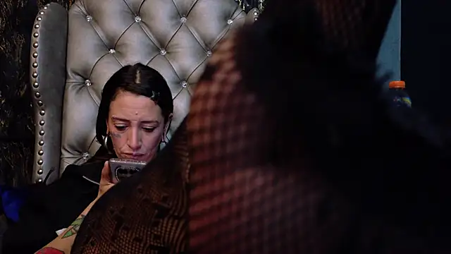 Snapshot of LusstCruella chatting on 05-16-26, 12:18 LusstCruella online show from 05-16-26, 12:18