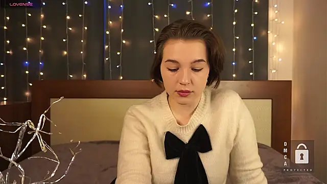 LynBrow online show from 12-15-24, 10:07