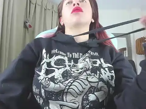 Snapshot of GoddessJessica_roger chatting on 04-13-26, 05:24 GoddessJessica roger online show from 04-13-26, 05:24