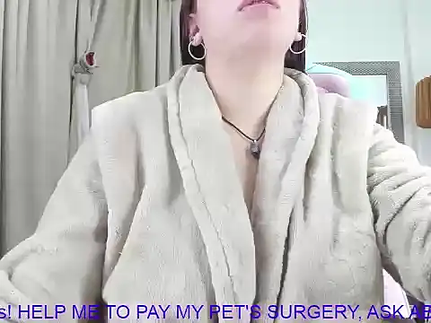 Snapshot of GoddessJessica_roger chatting on 05-07-26, 04:51 GoddessJessica roger online show from 05-07-26, 04:51
