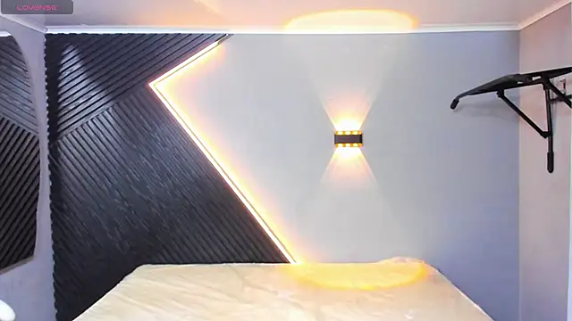 Laia and Aloby online show from 03-13-26, 10:05